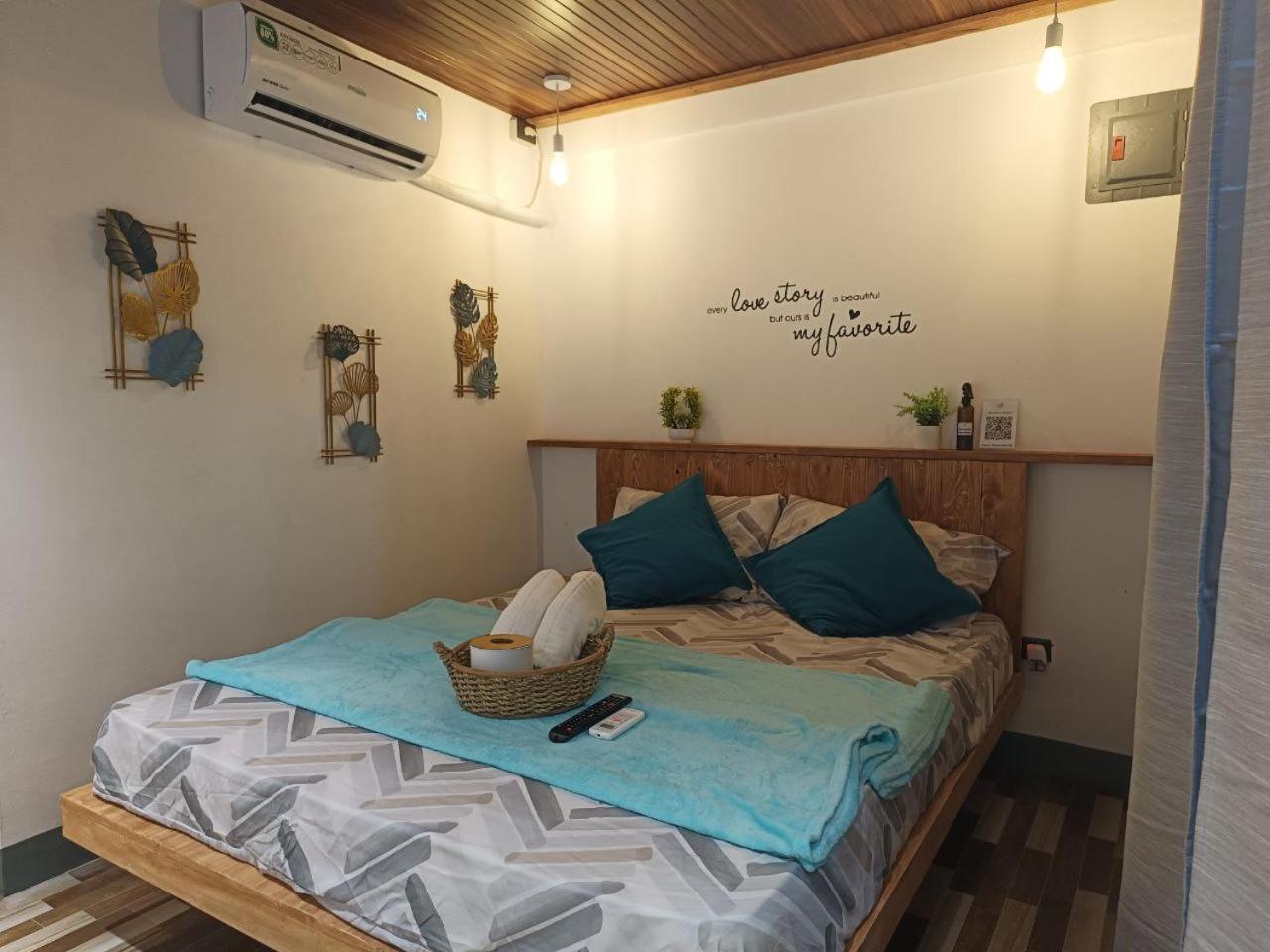Hotel Straw Huts Liwliwa San Felipe  Exterior foto